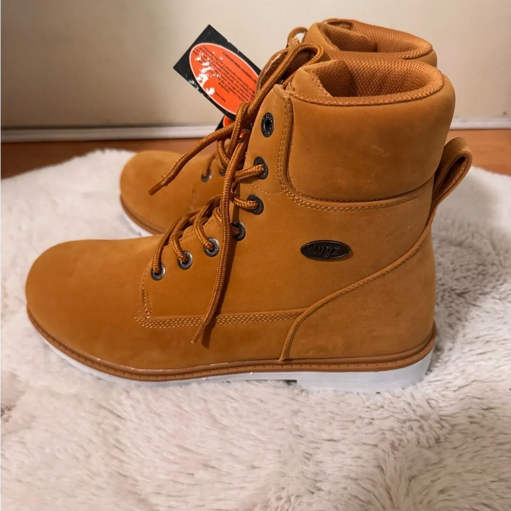 Lugz Classic Brown Lace-Up Boots. 11.5
